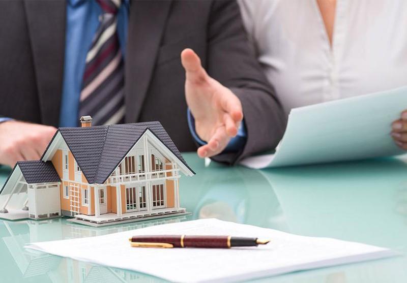 Lịch thanh toán, giá trị hợp đồng và các khoản phí phát sinh